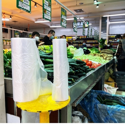 Embossing Surface PE Plastic Food Packaging Bag Roll Bags for Food Storage and Packaging