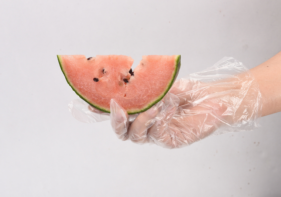 Customized Size Disposable Plastic Gloves for Kitchen Food Handling Winter Essential
